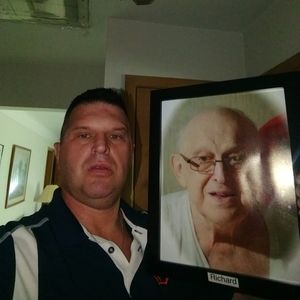 Meet your Posher, Charles